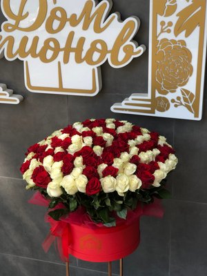 Большая коробка с цветами №13, 6000+ грн
