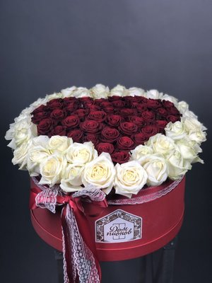 Розы в коробочке (101шт), 6000+ грн