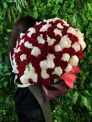 Домпіонів Квіти №164, Троянди