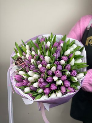 Весняний букет із тюльпанами №55